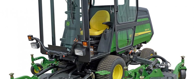 Cabine pour engin d’entretien d’espaces verts