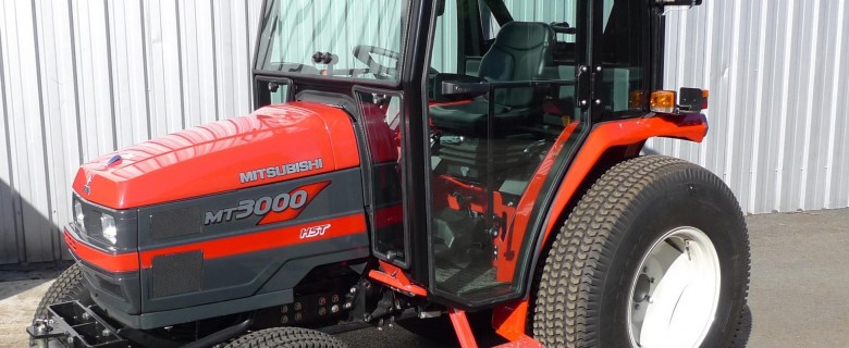 Cabine pour engin d’entretien d’espaces verts