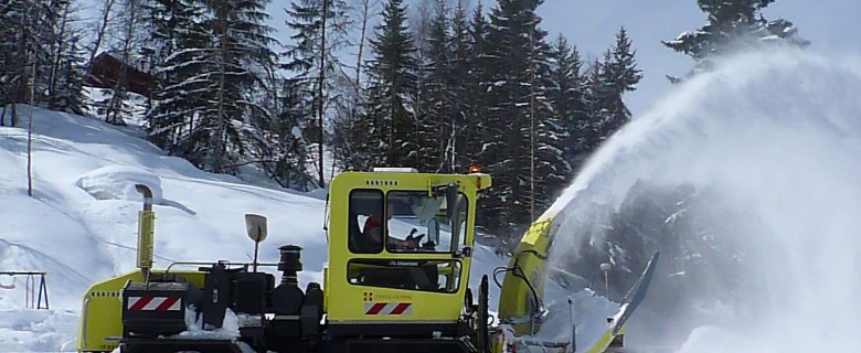 Snowplough cabin