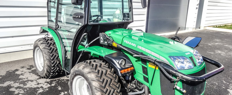 Cabine pour matériel agricole