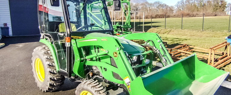 Cabine pour matériel agricole